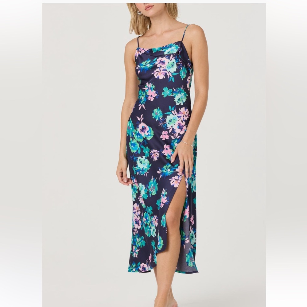 NWT ASTR THE LABEL Floral slip Dress size large